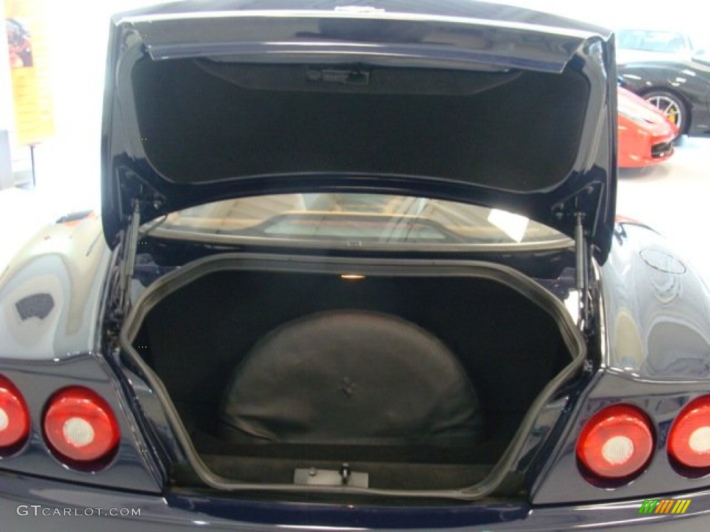 2002 Ferrari 575M Maranello F1 Trunk Photos