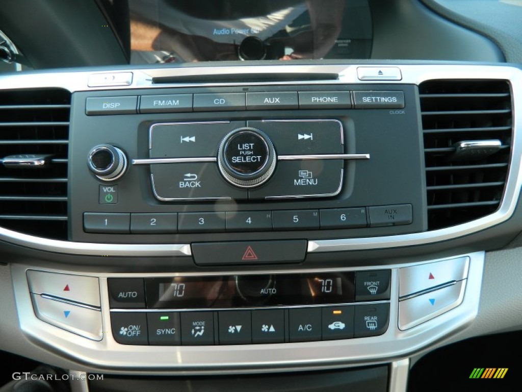 2013 Honda Accord LX Sedan Controls Photo #71101699