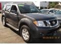 2010 Dark Slate Metallic Nissan Pathfinder SE 4x4  photo #3