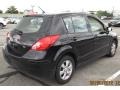 Super Black - Versa 1.8 SL Hatchback Photo No. 3