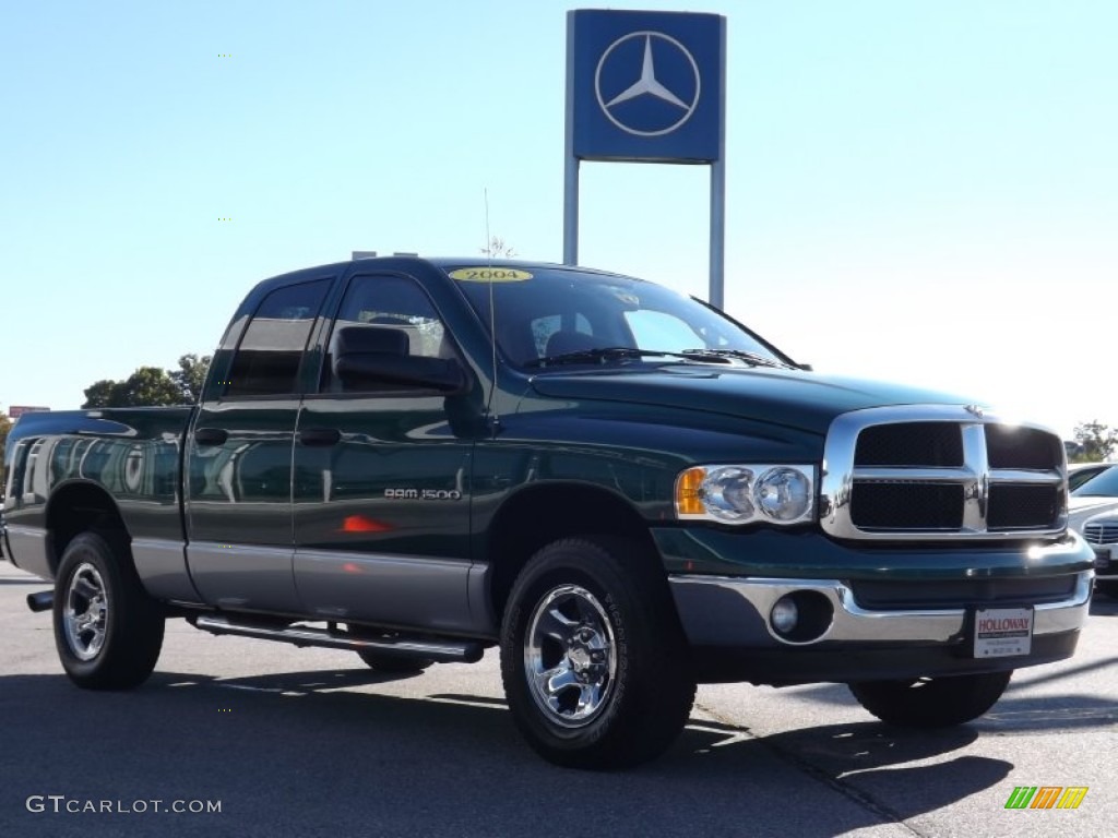 2004 Ram 1500 SLT Quad Cab 4x4 - Timberline Green Pearl Coat / Dark Slate Gray photo #3