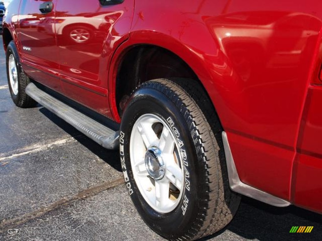 2004 Explorer XLT 4x4 - Redfire Metallic / Graphite photo #4