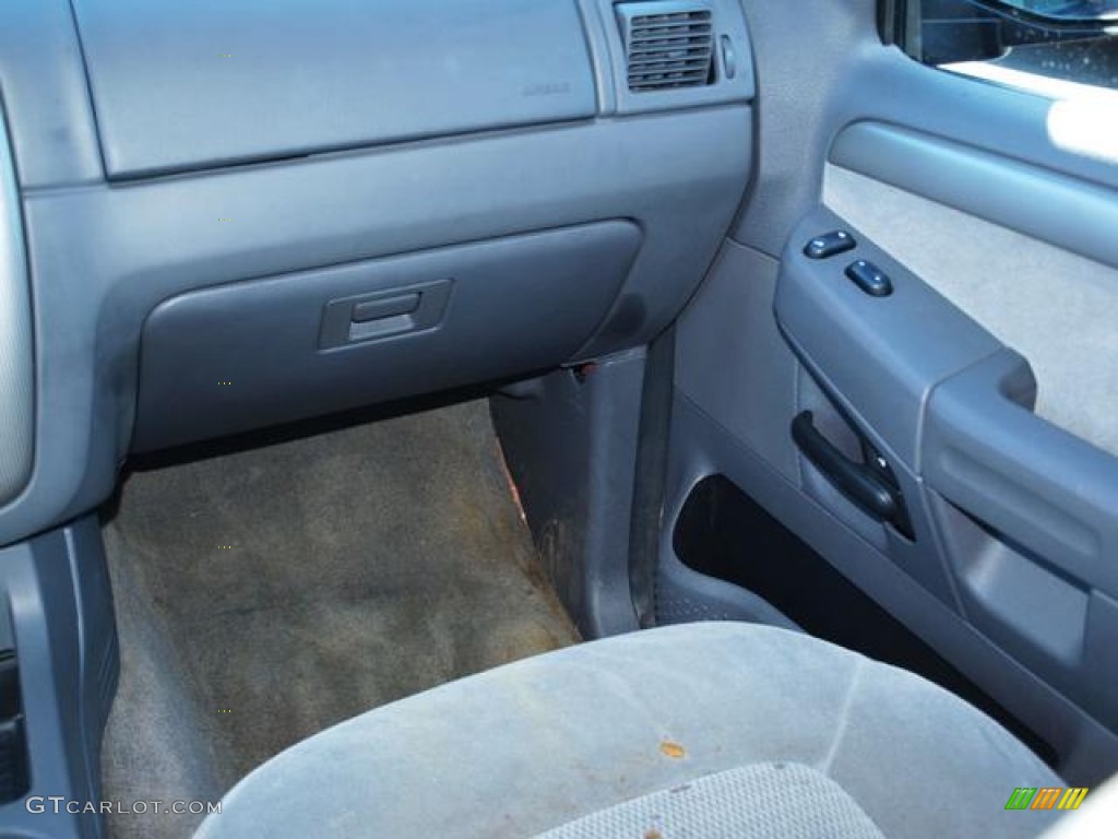 2004 Explorer XLT 4x4 - Redfire Metallic / Graphite photo #13