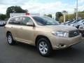 2010 Sandy Beach Metallic Toyota Highlander SE 4WD  photo #3