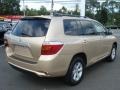 2010 Sandy Beach Metallic Toyota Highlander SE 4WD  photo #4