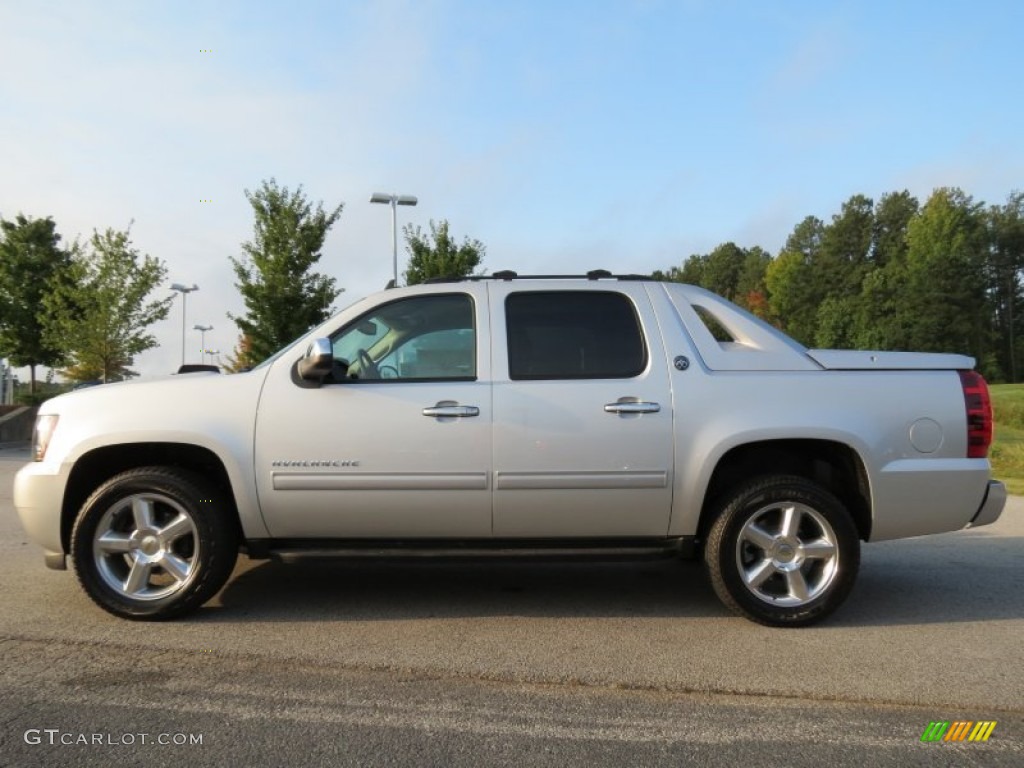 Silver Ice Metallic 2013 Chevrolet Avalanche LT Black Diamond Edition Exterior Photo #71108653