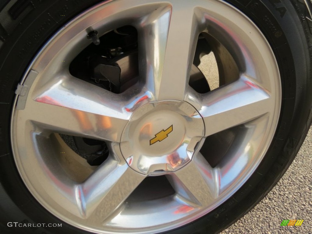 2013 Chevrolet Avalanche LT Black Diamond Edition Wheel Photos