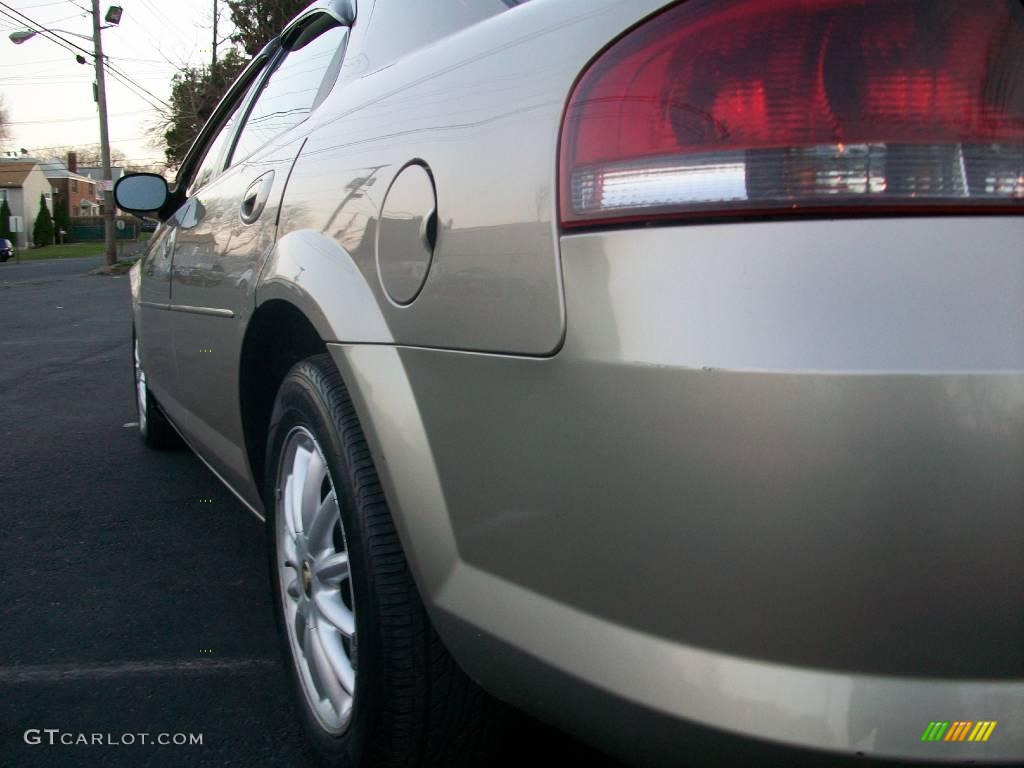 2003 Sebring LX Sedan - Light Almond Pearl Metallic / Sandstone photo #6