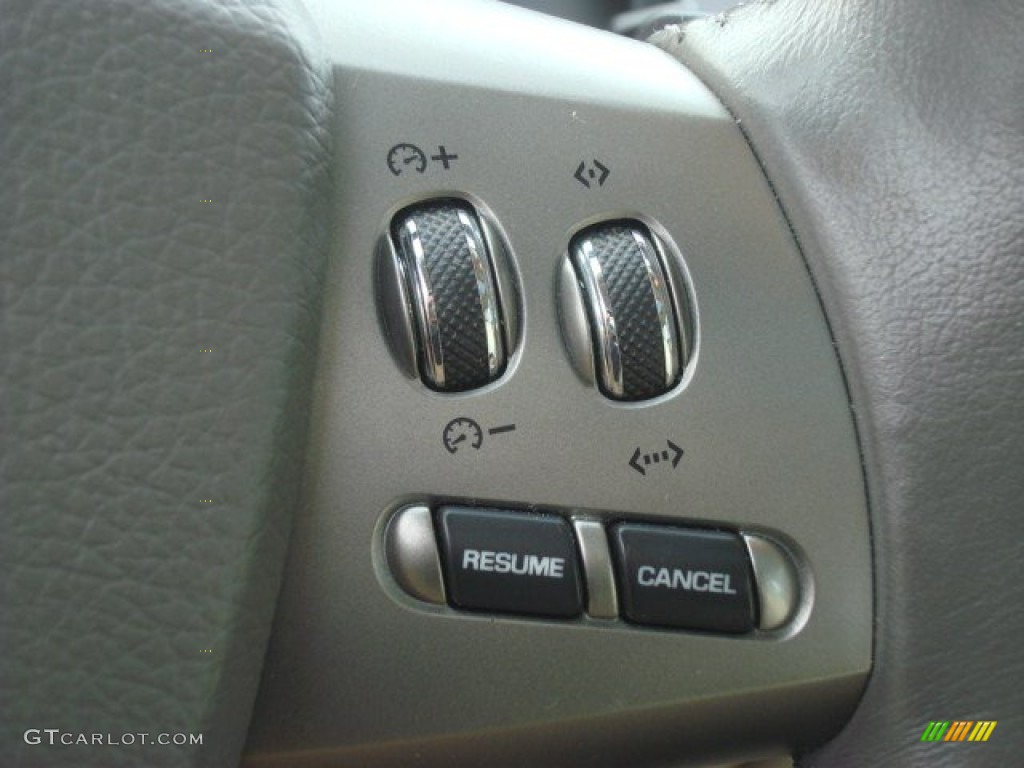 2009 Jaguar XF Premium Luxury Controls Photo #71111417