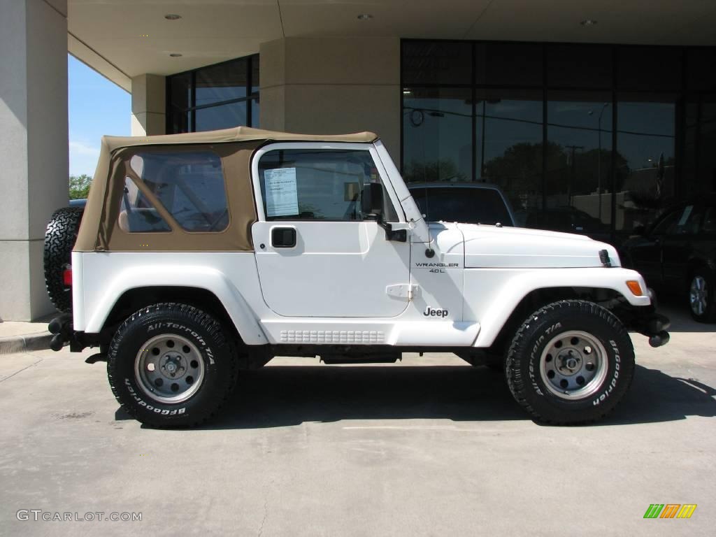 1998 Wrangler Sahara 4x4 - Stone White / Khaki photo #8