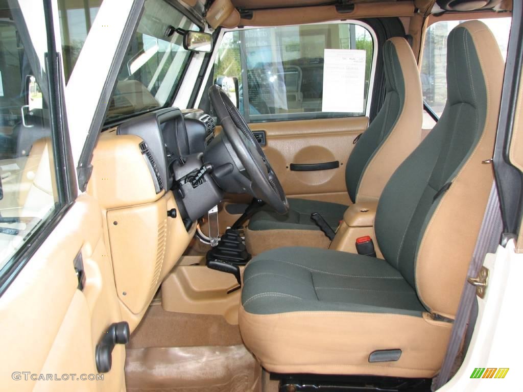 1998 Wrangler Sahara 4x4 - Stone White / Khaki photo #9