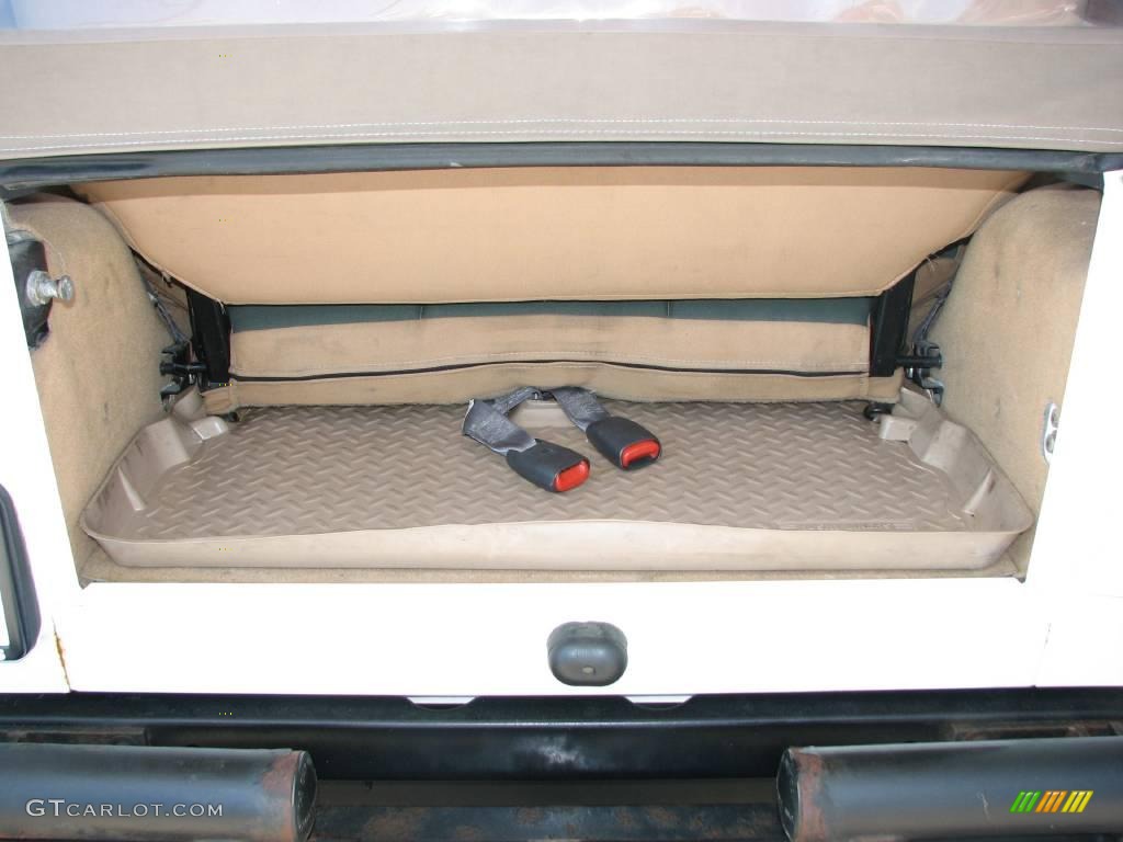 1998 Wrangler Sahara 4x4 - Stone White / Khaki photo #20
