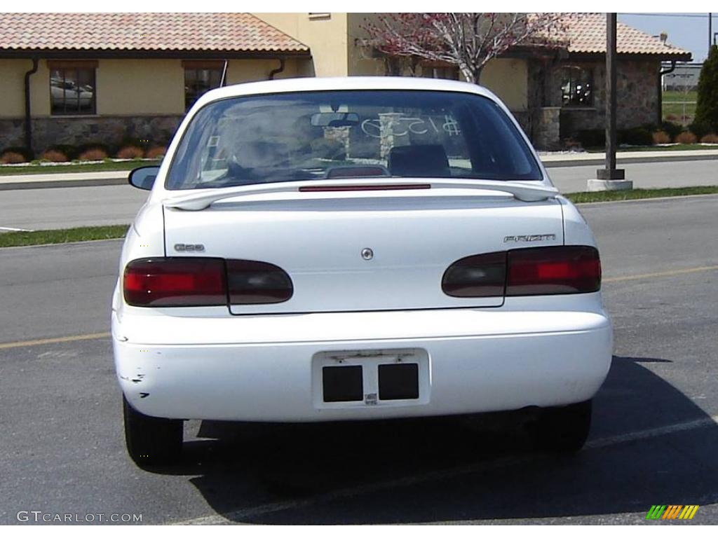 1997 Prizm  - White / Charcoal photo #4