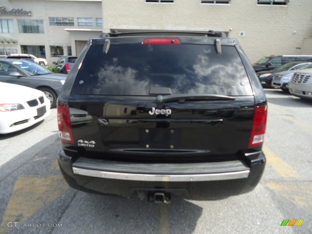 2006 Grand Cherokee Limited 4x4 - Black / Dark Khaki/Light Graystone photo #5