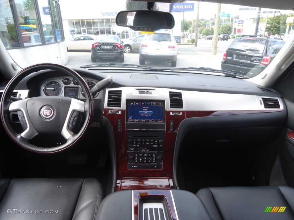2012 Cadillac Escalade EXT Premium AWD Dashboard Photos