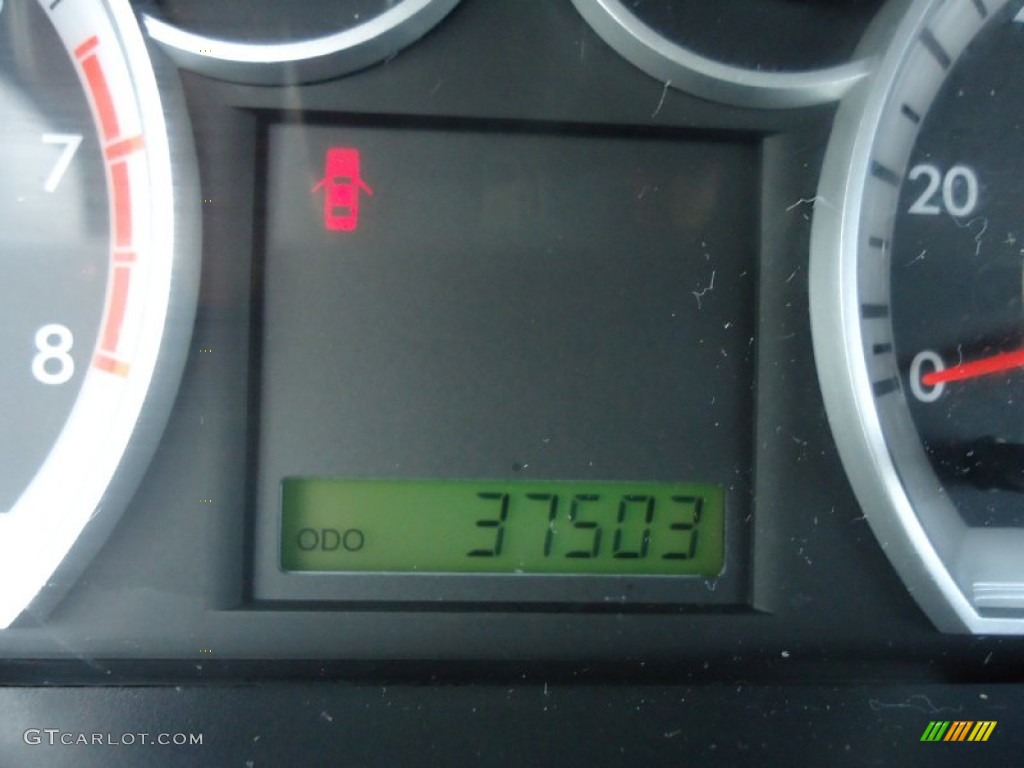 2010 Aveo LT Sedan - Black Granite / Charcoal photo #15