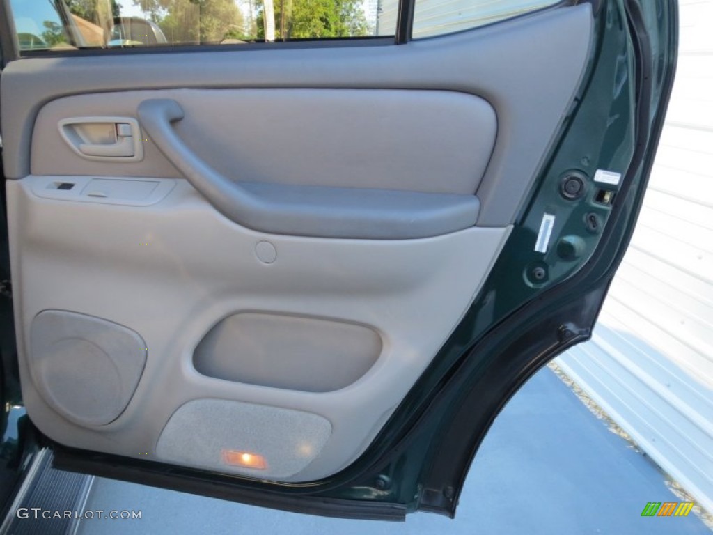 2004 Sequoia SR5 - Imperial Jade Green Mica / Oak photo #26