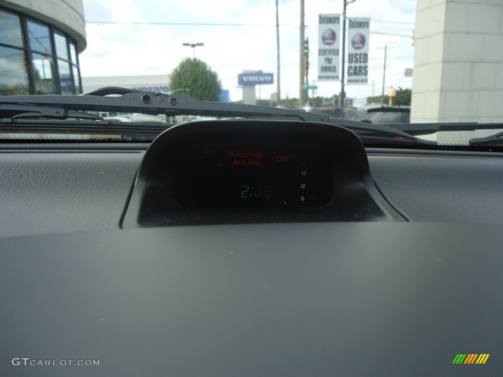 2010 Aveo LT Sedan - Black Granite / Charcoal photo #21