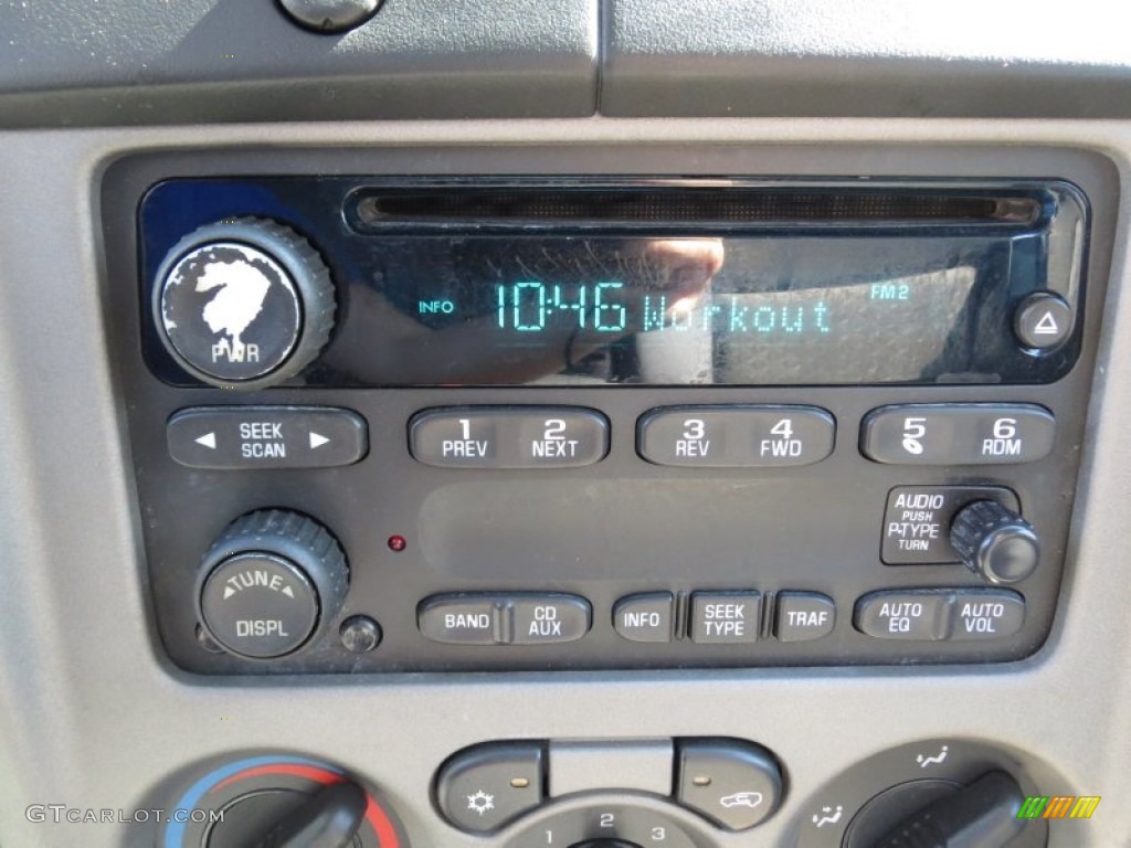 2004 GMC Canyon SLE Extended Cab Audio System Photos