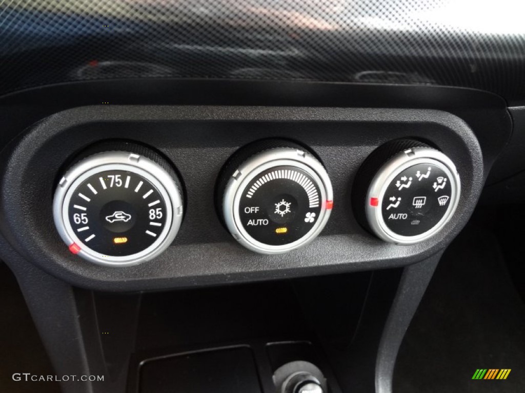 2009 Mitsubishi Lancer GTS Controls Photo #71118803