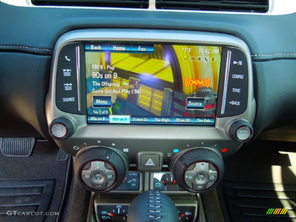 2013 Chevrolet Camaro LT/RS Coupe Controls Photo #71123462