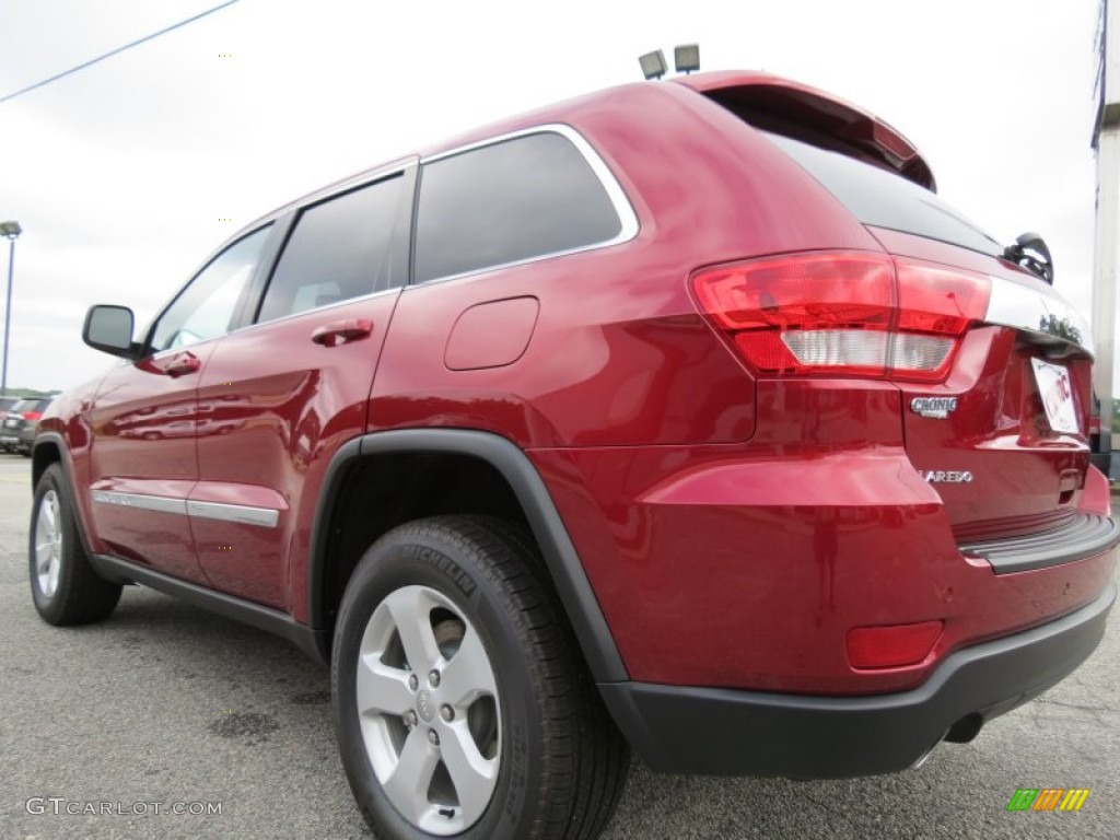 2013 Grand Cherokee Laredo - Deep Cherry Red Crystal Pearl / Dark Graystone/Medium Graystone photo #5