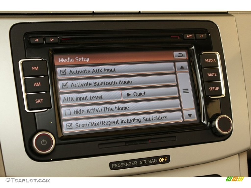 2010 Volkswagen CC Sport Controls Photo #71128871
