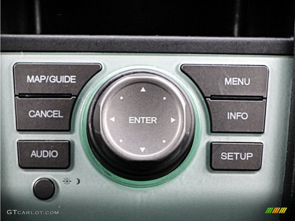 2010 Honda Pilot Touring Controls Photo #71128946