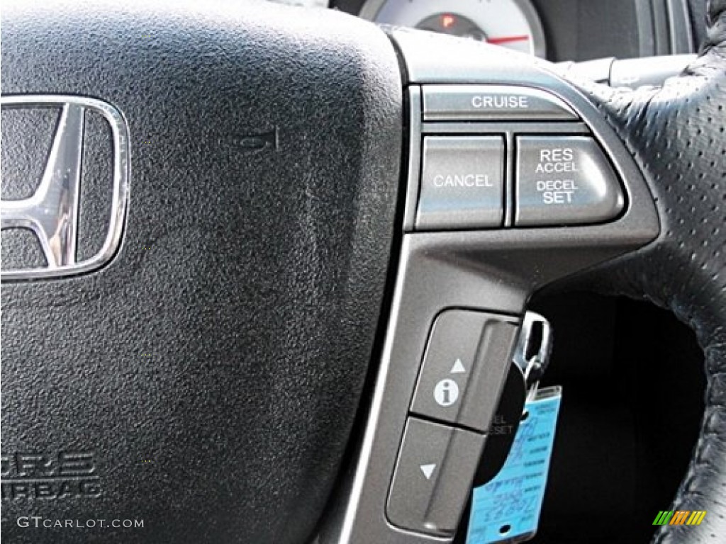 2010 Honda Pilot Touring Controls Photo #71129015