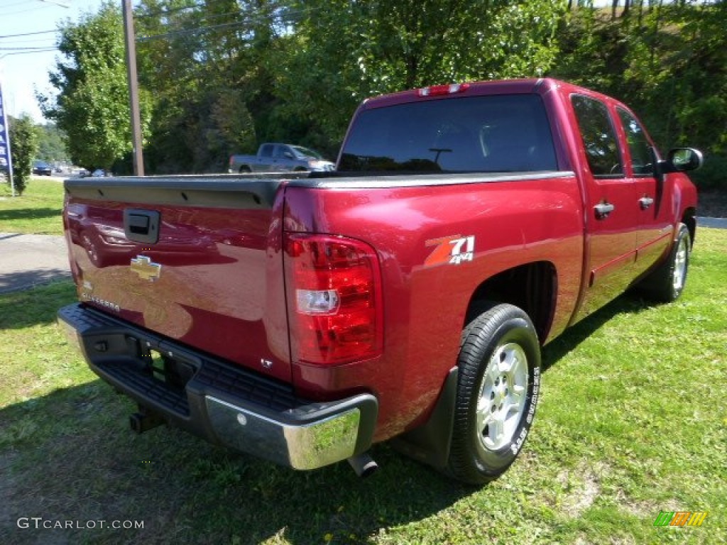 2007 Silverado 1500 LT Crew Cab 4x4 - Sport Red Metallic / Ebony Black photo #3