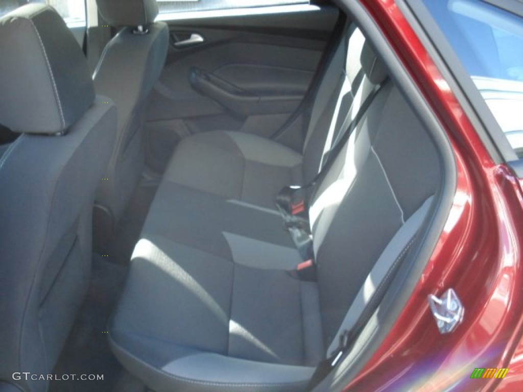 Charcoal Black Interior 2013 Ford Focus SE Sedan Photo #71130977