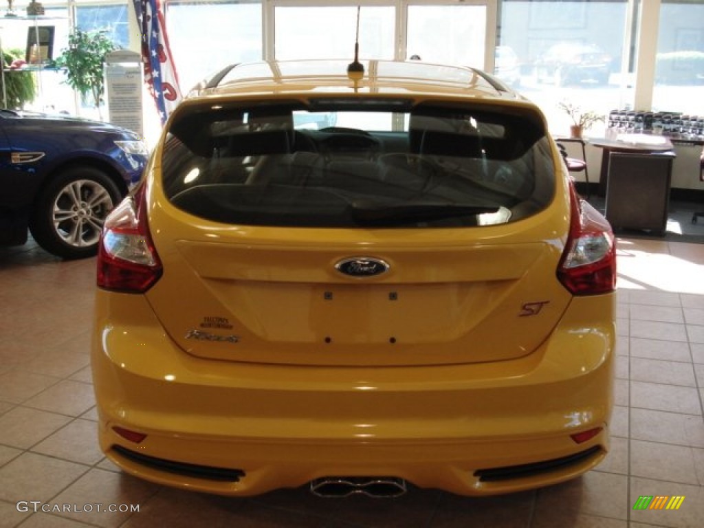 2013 Focus ST Hatchback - Tangerine Scream Tri-Coat / ST Tangerine Scream Recaro Seats photo #7