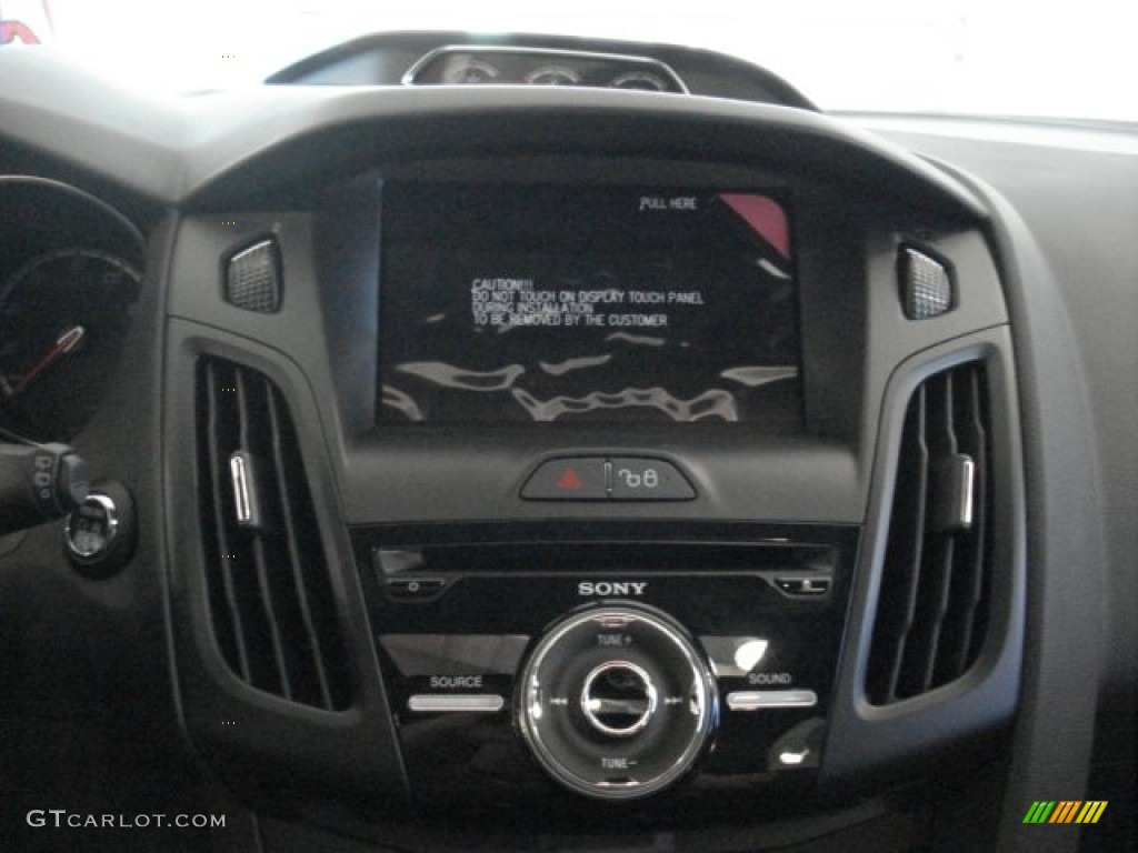 2013 Focus ST Hatchback - Tangerine Scream Tri-Coat / ST Tangerine Scream Recaro Seats photo #14