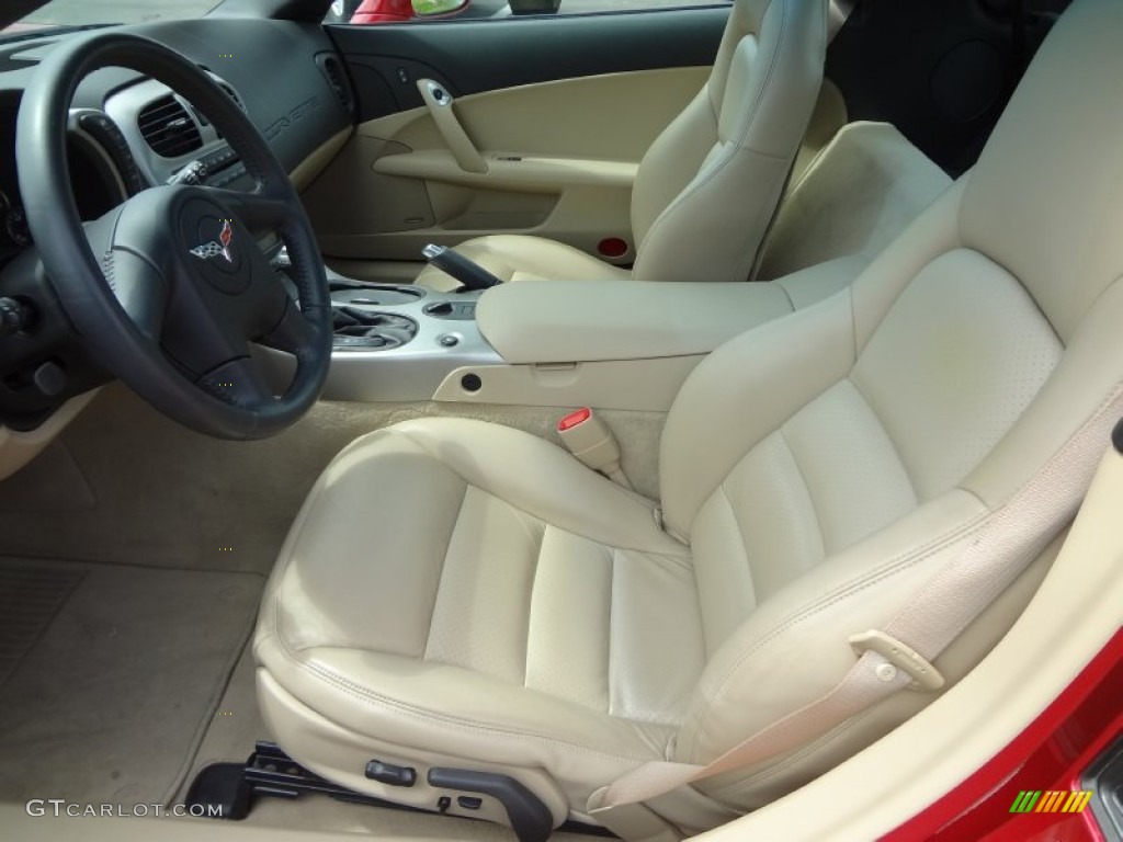 2005 Chevrolet Corvette Coupe Front Seat Photo #71134749