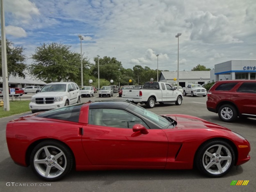2005 Corvette Coupe - Magnetic Red Metallic / Cashmere photo #8