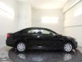 Black - Jetta SE Sedan Photo No. 4