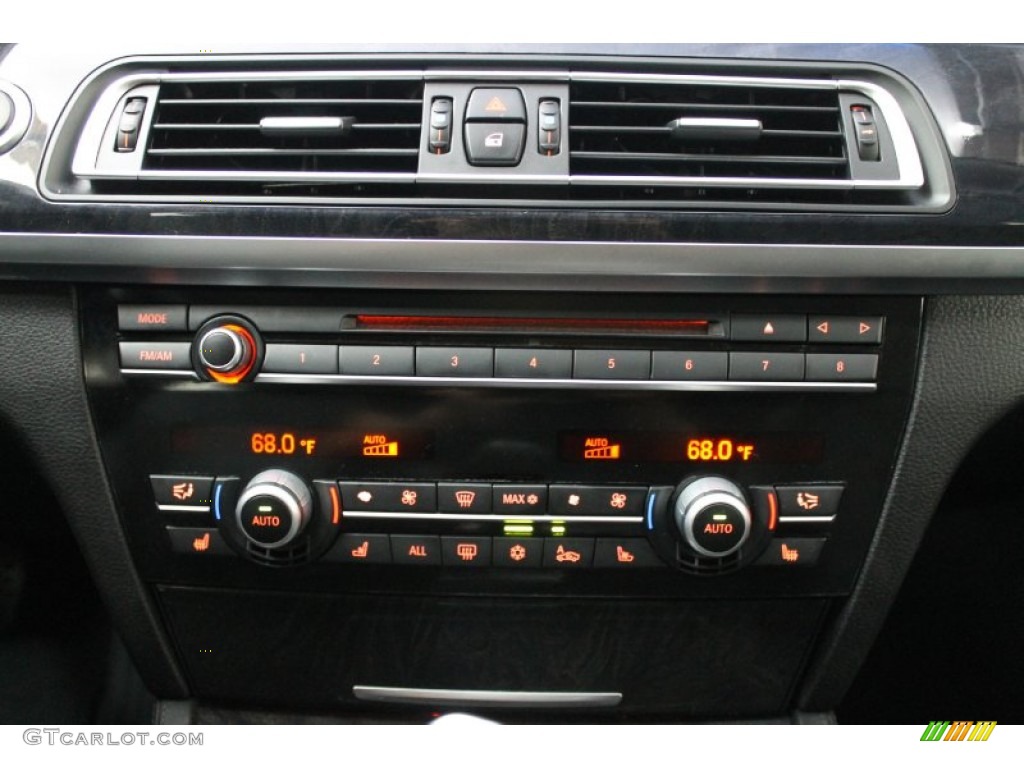 2009 BMW 7 Series 750Li Sedan Controls Photo #71136606