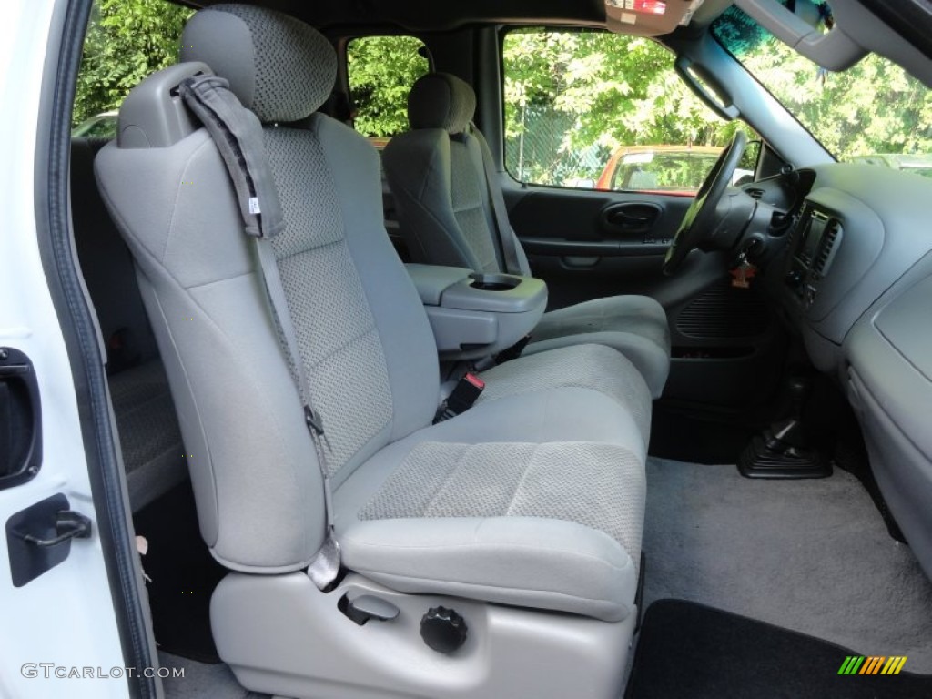 2002 F150 XLT SuperCab 4x4 - Oxford White / Medium Graphite photo #12
