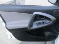 Super White - RAV4 I4 4WD Photo No. 12