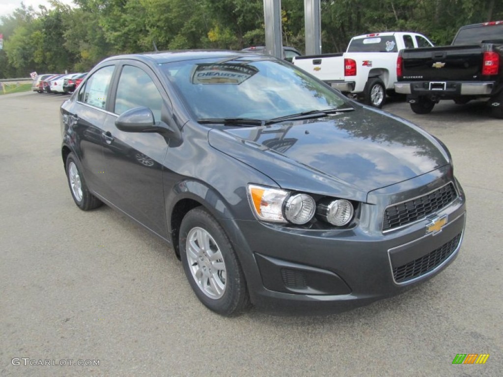 2013 Sonic LT Sedan - Cyber Gray Metallic / Dark Pewter/Dark Titanium photo #7