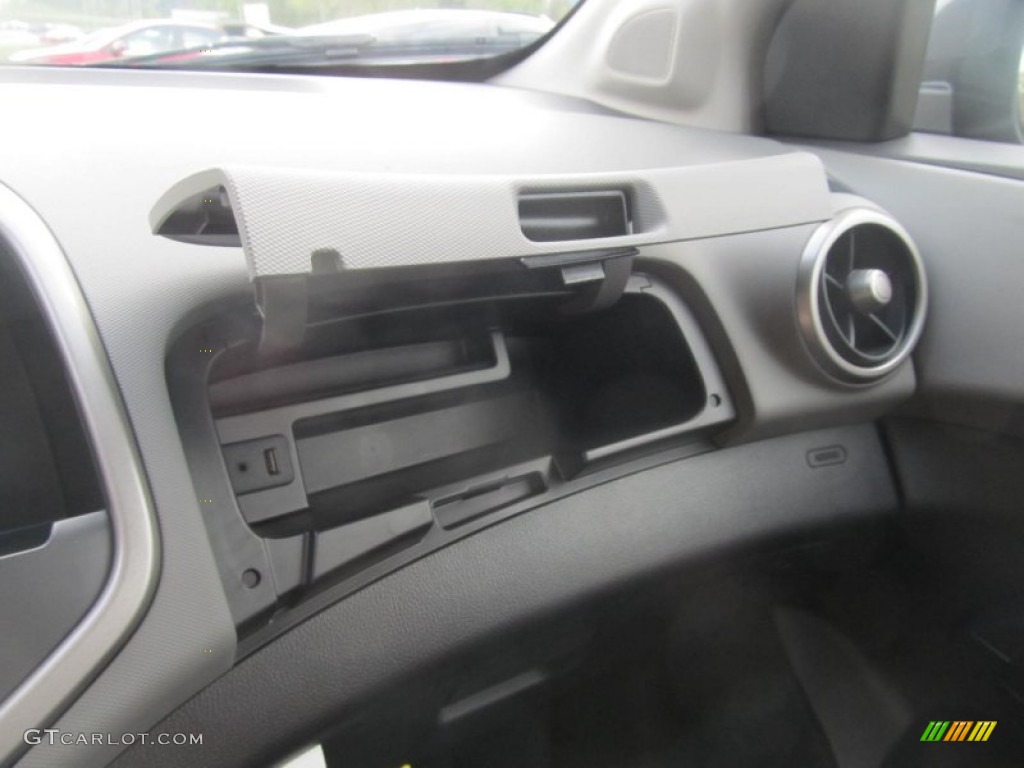 2013 Sonic LT Sedan - Cyber Gray Metallic / Dark Pewter/Dark Titanium photo #17
