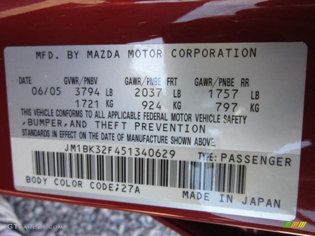 2005 MAZDA3 i Sedan - Velocity Red Mica / Black photo #17