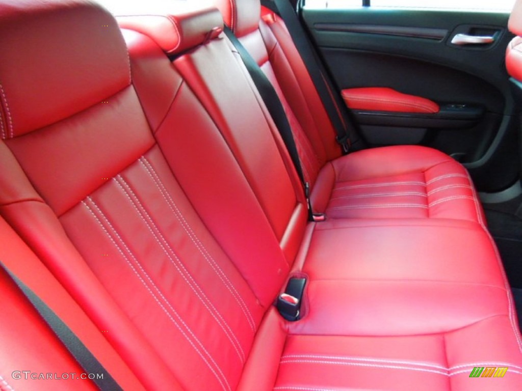 2013 Chrysler 300 S V6 Rear Seat Photo #71143971