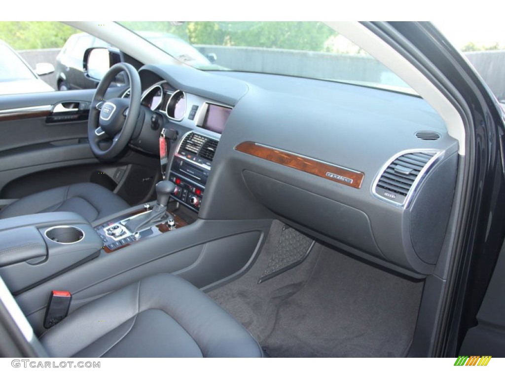2013 Audi Q7 3.0 TDI quattro Black Dashboard Photo #71144856