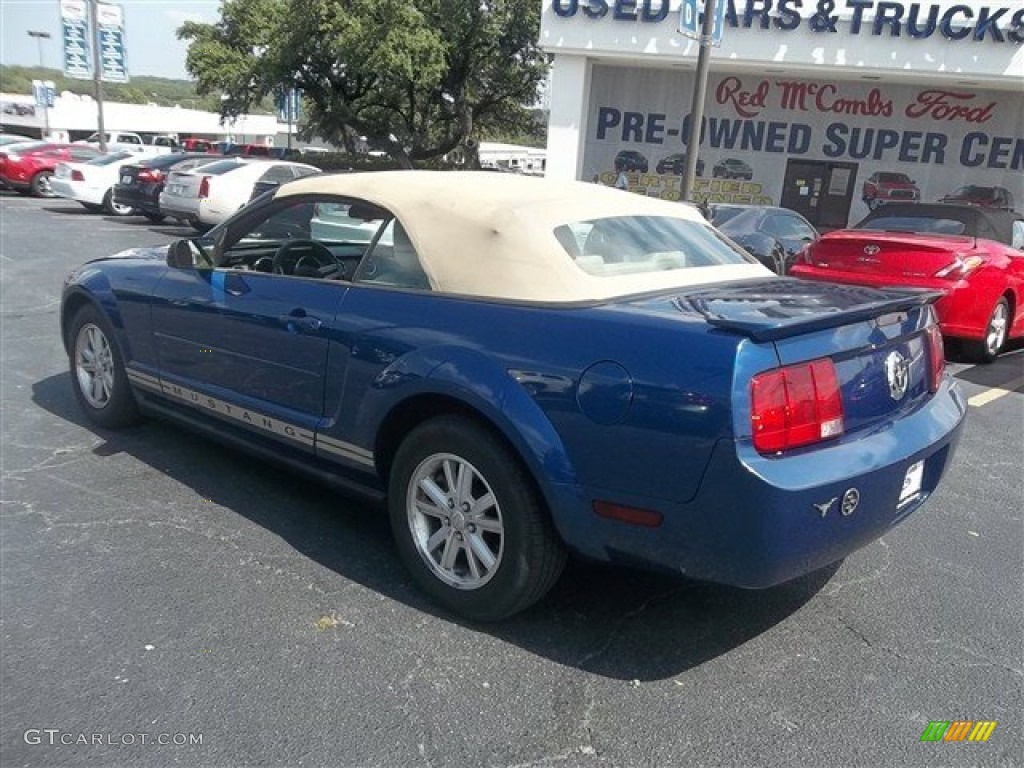 2007 Mustang V6 Premium Convertible - Vista Blue Metallic / Medium Parchment photo #5