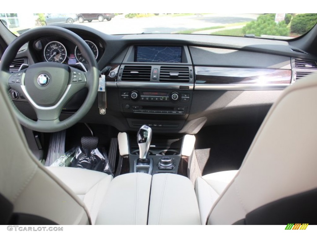 2013 BMW X6 xDrive50i Ivory White/Black Dashboard Photo #71152708