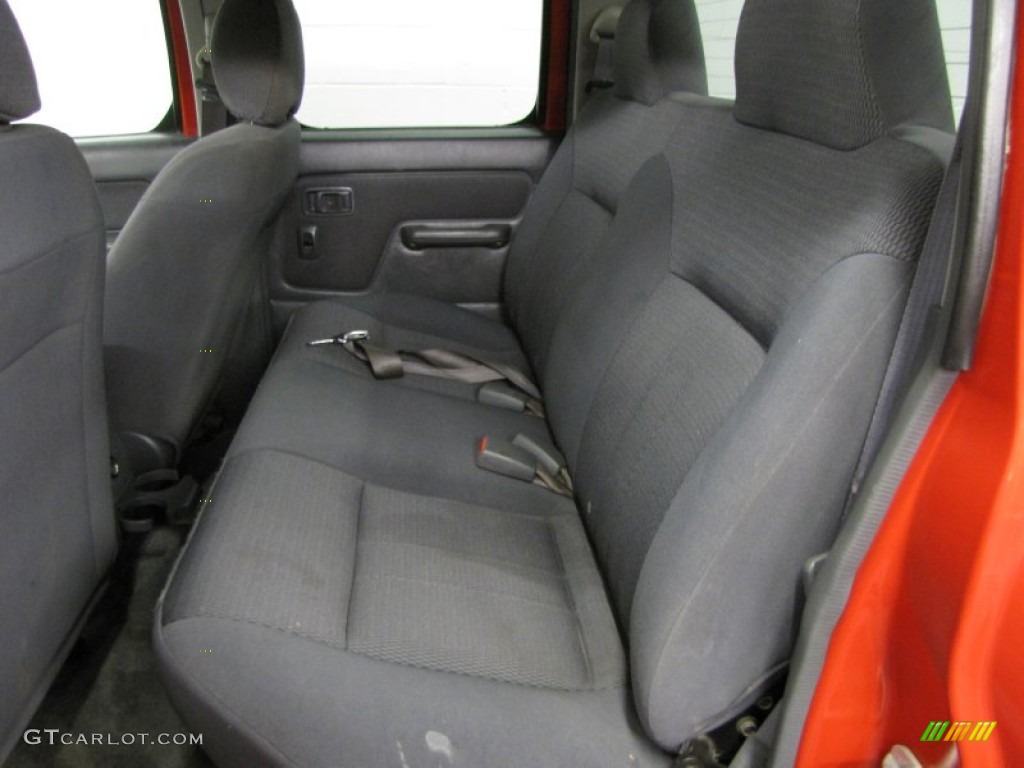 2004 Nissan Frontier XE V6 Crew Cab 4x4 Rear Seat Photo #71153481