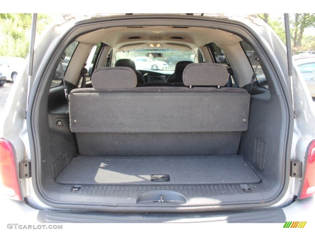 2002 Dodge Durango SLT 4x4 Trunk Photos