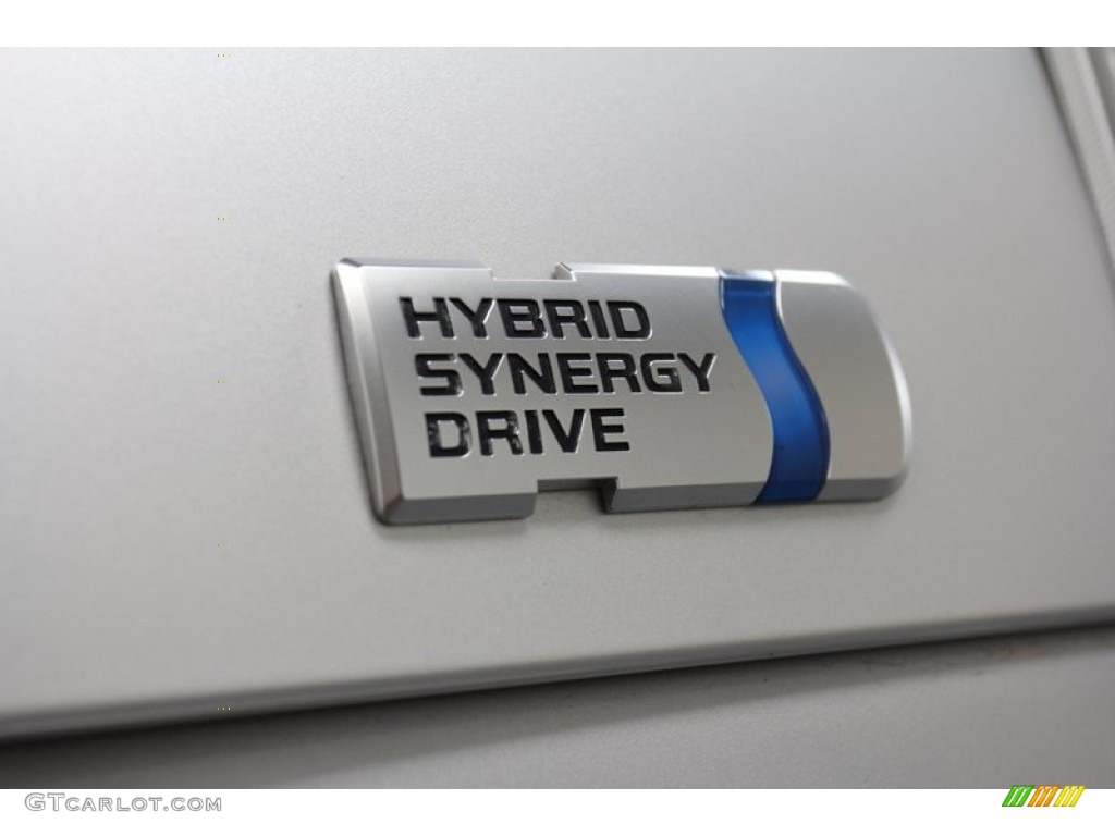 2010 Prius Hybrid II - Classic Silver Metallic / Dark Gray photo #42