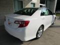 Super White - Camry SE Photo No. 2